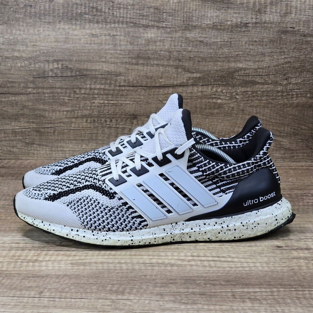 Adidas UltraBoost 5.0 DNA Men's Size 13 White Black Running Shoes (HP2474) - Picture 3 of 9